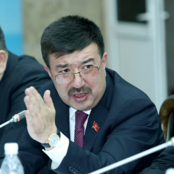 Бактыбек Сыдыков: Прекратите прятаться, лучше стойте открыто. Тогда и скорость снижать будут водители