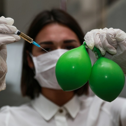 Кыргызстанда педофилдерди бычуу тууралуу мыйзам даярдалды