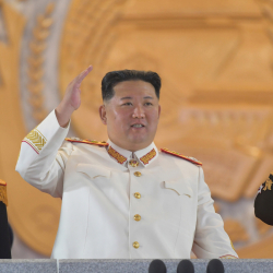 Түндүк Корея расмий түрдө өзүн өзөктүк мамлекет деп жарыялады