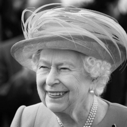 Ханыша Елизавета II каза болду