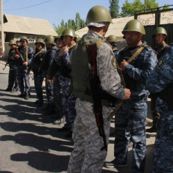 В Баткене находятся около 2 тыс. милиционеров, необходимости в дружинниках нет
