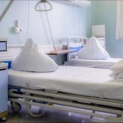 В баткенские больницы поступило 139 стационарных больных. Их прооперировали