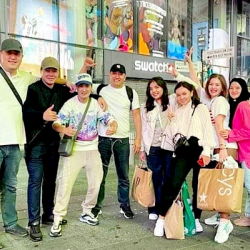 Президенттин кеңешчиси Нью-Йоркто тартылган сүрөтүнө түшүндүрмө берди