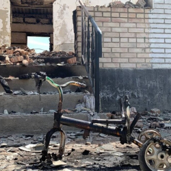 Тажикстандын кол салуусу: Баткенди калыбына келтирүүгө 500 млн сом бөлүндү