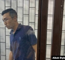 Блогера Ырыса Жекшеналиева из СИЗО перевели в больницу