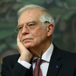 Жозеп Боррель Кыргызстандын элине көңүл айтты