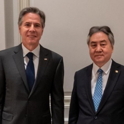 ФОТО - Глава МИДа КР рассказал госсекретарю США о событиях на кыргызско-таджикской границе