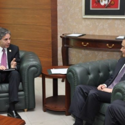 Госсекретарь США предупредил Китай о последствиях поддержки РФ на Украине