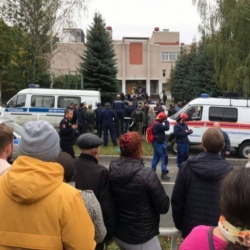 Мектепте ок атышуу болуп, курман болгондордун саны ондон ашты