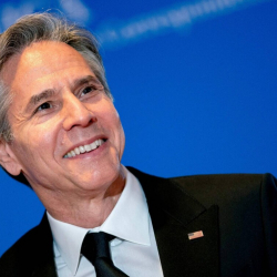 Блинкен АКШ Орусиянын өзөктүк куралына каршы план иштеп чыкканын айтты