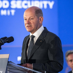 Кива: Шольц Орусияга каршы ачкан согушу Германиянын экиге бөлүнүшүнө алып келет