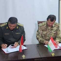 Главы спец служб Кыргызстана и Таджикистана подписали протокол об урегулировании ситуации