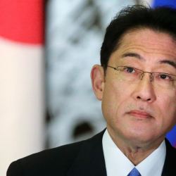 Жапония Орусия менен тынчтыкка умтулууну чечти