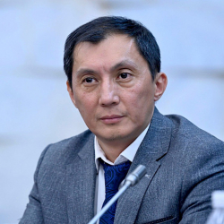 Уланбек Мамбетакунов билим берүү жана илим министри болуп дайындалды