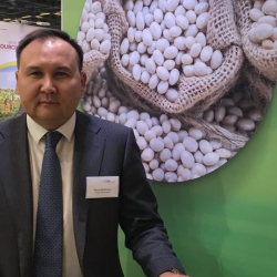 Манас Белошаров: Россия, Казакстан өз өндүрүүчүлөрүн колдоп мыйзам кабыл алышты, биз эмнеге кабыл ала албайбыз?