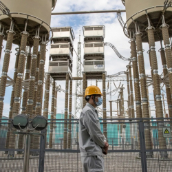 Потребление электроэнергии в Китае за первые девять месяцев года выросло на 4%