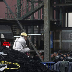 Түркиянын көмүр кенинде каза болгондордун саны 40ка жетти