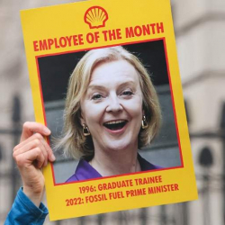 Британиянын премьер-министри Трасс кызматтан кетүүдөн баш тартты