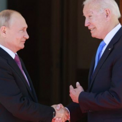 Индонезия элчиси Путин менен Байденди жолуктурууга даяр экенин айтты