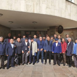 «Кыргызстандын жалпы аскердик союзу» президент Жапаровду бир катар маселелерди чечүүгө чакырды