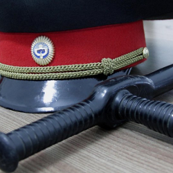 Милициянын подполковниги өз үйүнөн канга боёлгон абалда табылган