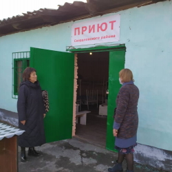 В Бишкеке проверили готовность приютов для бездомных