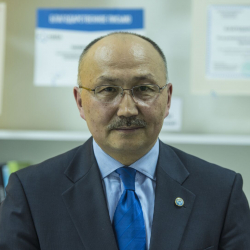 Президент тышкы саясат бөлүмүнүн башчысына дипломатиялык ранг ыйгарды