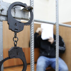 Кыргызстанка помогала банде серийных насильников-мужеложцев. Всех задержали в Москве