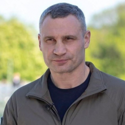 В Киеве восстановили подачу воды и света после ракетных ударов