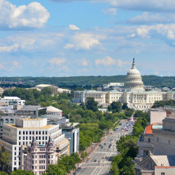 ЖМК: Вашингтон банктарды Орусиянын айрым компаниялары менен иштешүүгө чакырды