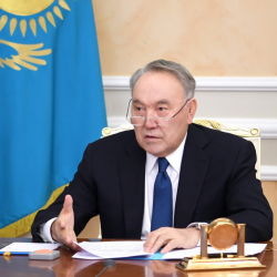 Казакстанда Елбасы жөнүндөгү мыйзам жокко чыгарылат