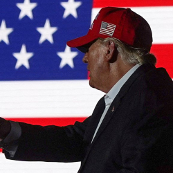 Трамп призвал к протестам из-за хода выборов в США