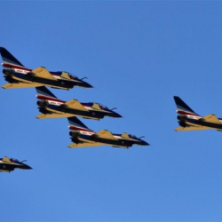 ВИДЕО - Китайская пилотажная группа 