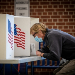 АКШда Конгресске шайлоо өтүп жатат