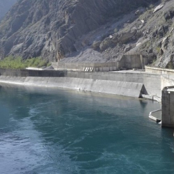 Объем воды в Токтогульском водохранилище снизился до 13,3 млрд кубов