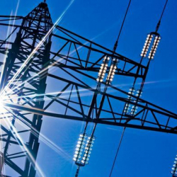 Улуттук энергохолдинг электр жарыгынын өчүрүлүшү боюнча маалымат берди