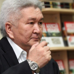 Феликс Кулов: Менде Кемпир-Абад кризисин жеңип чыктык деген сезим пайда болду