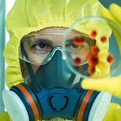 Александр Ильяев: Сейчас перестали валять дурачка, теперь говорят «да, наверное, ковид являлся биологическим оружием»