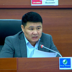 ВИДЕО - Тазабек Икрамов: Можно ли было договориться так, чтобы за счет воды они поставляли нам бесплатный газ?