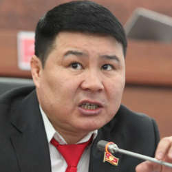 Депутат Тазабек Икрамов камалып кетиши мүмкүнбү?