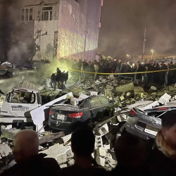 ФОТО - В Ираке рухнуло три здания из-за взрыва газового баллона