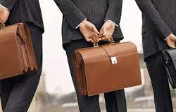 В Кыргызстане хотят запретить принимать на работу чиновников с судимостью и уволенным лицам