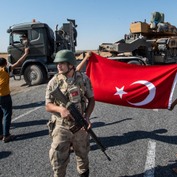 Түркия АКШдан улам Сириянын түндүгүндөгү операциясын жылдырды