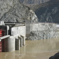 В Кыргызстане ещё не решили кто будет строить второй гидроагрегат Камбар-Атинской ГЭС-2