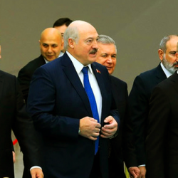 ВИДЕО – Чет элдик жетекчилер кыргыз президенттерин эмне үчүн мактайт?