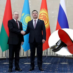 Соцтармактарда Садыр Жапаровдун бут кийими талкууга түштү