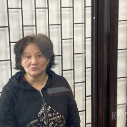 ВИДЕО - Экс-члена ЦИК Джурабаеву оставили под стражей до 20 февраля 2023 г.