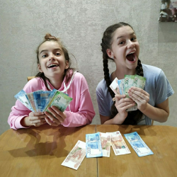 Хорошая новость для рядовых граждан РФ:  Россияне смогут отправить запрос на получение единого пособия