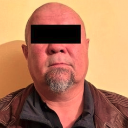 Чүй: Пенсионерди сабап, 80 миң сомун тартып алган жаран кармалды