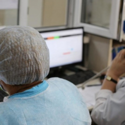 Бишкектеги поликлиникалар кечки саат сегизге чейин иштеп жатат